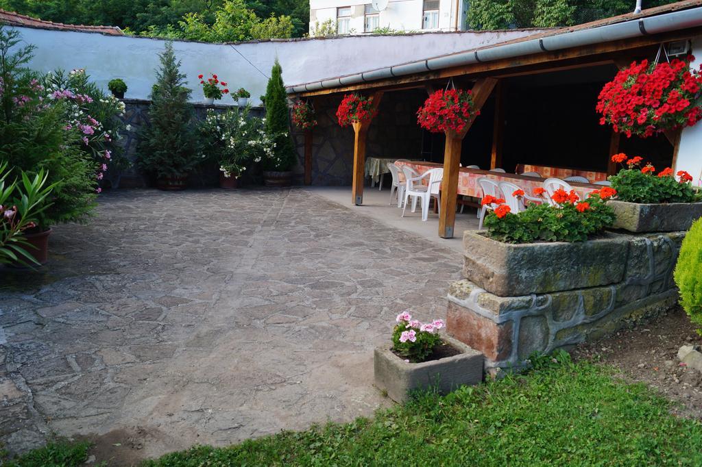 Cseresznyes Vendeghaz Szomolya Dış mekan fotoğraf